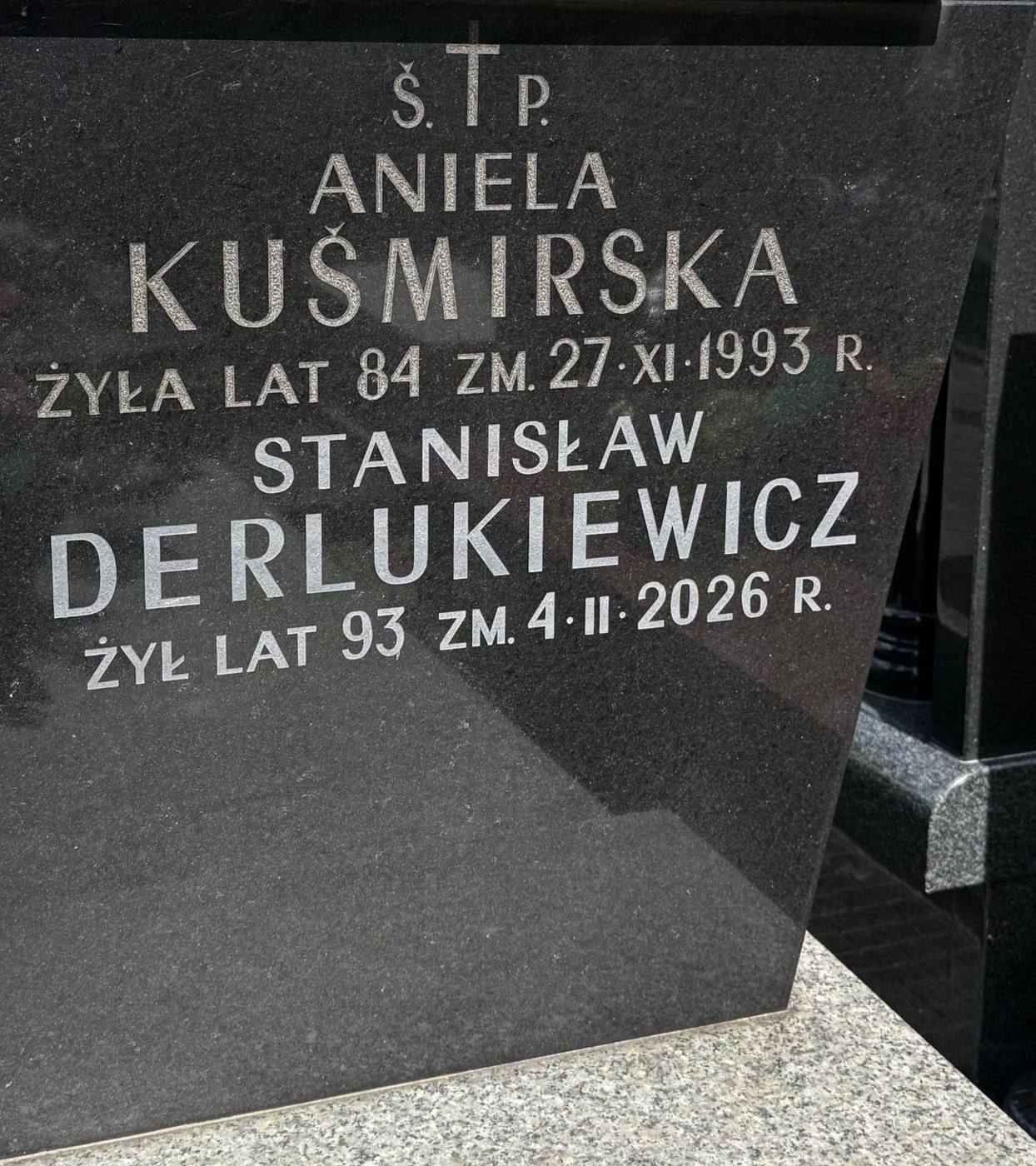 Napis Anieli Kuśmirskiej i Stanisława Derlukiewicza